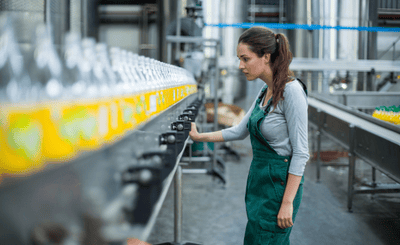 Medewerker in de techniek